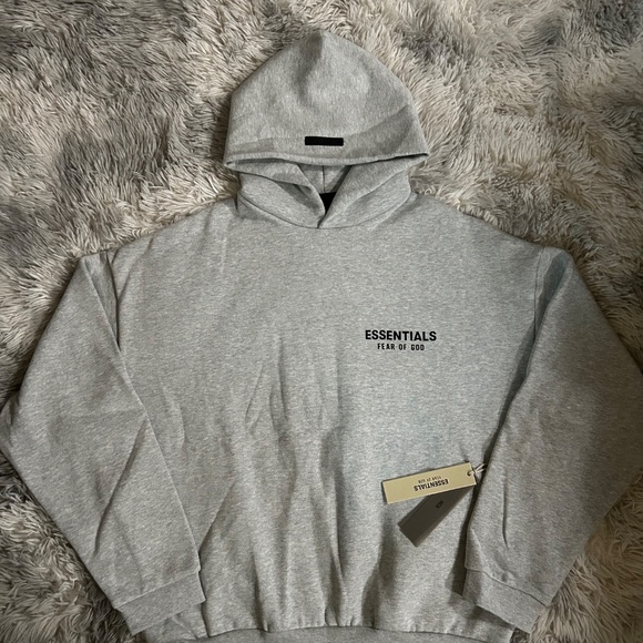 Essentials - Picture 6 of 7